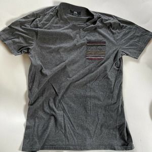 Beautiful Giant Short Sleeve Shirt Adult size XL Gray T Shirt
